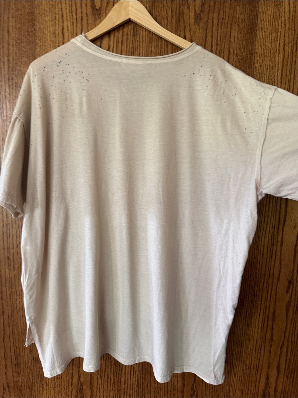 Boho Graphic Native Chief Print Tee in Cream and Black- Mediun - Picture 5 of 5
